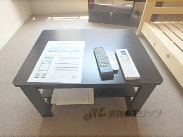 テーブル