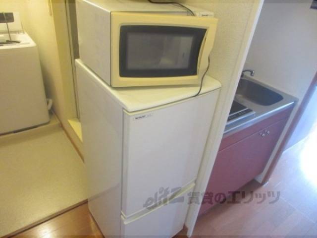 冷蔵庫と電子レンジ