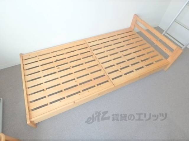 ベッド