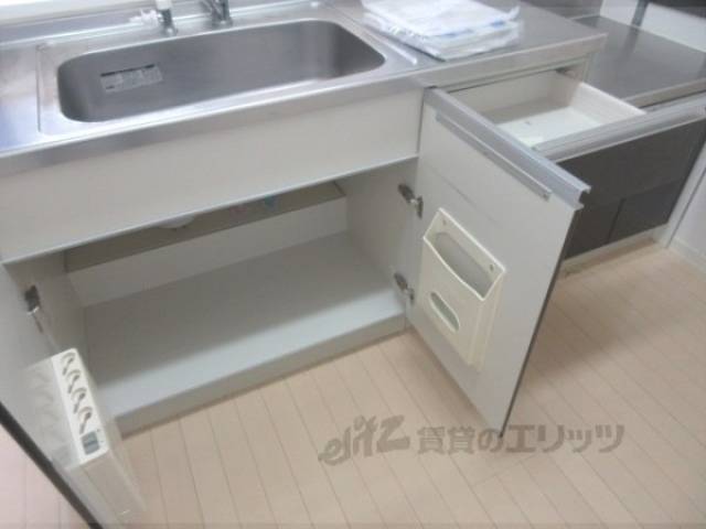 キッチン　収納