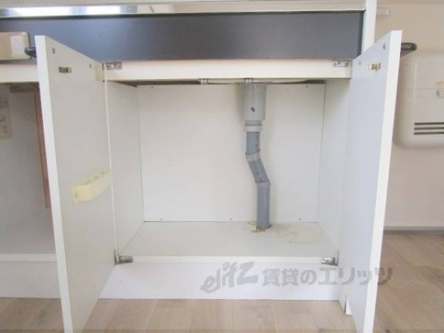 キッチン　収納