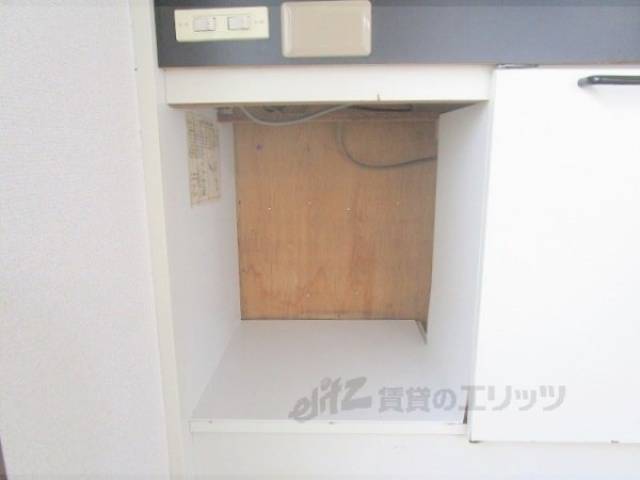 キッチン　収納