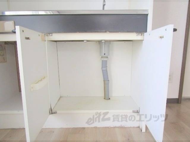 キッチン　収納