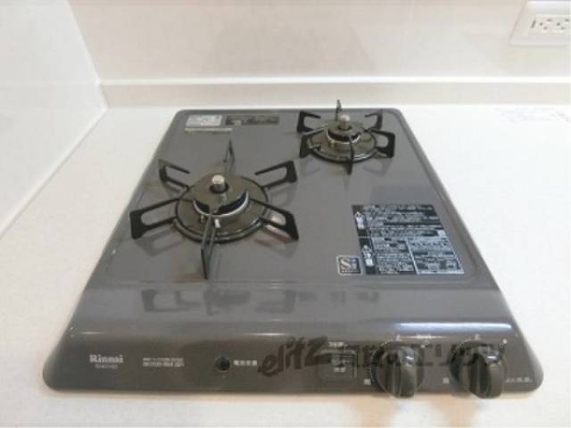 キッチン　ガス2口コンロ