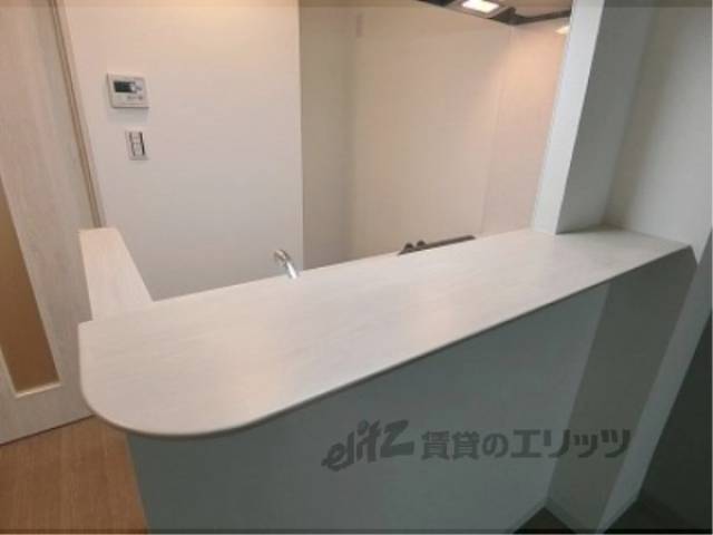 キッチン　カウンター