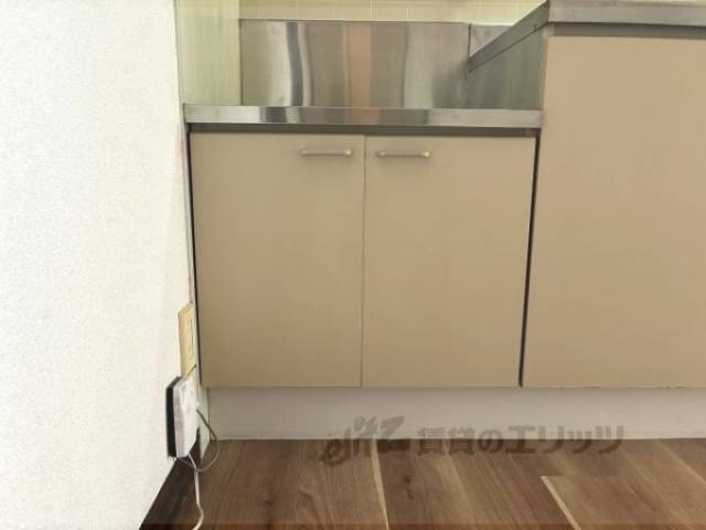 キッチン　収納