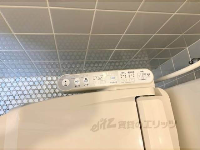 トイレ　ウォシュレット