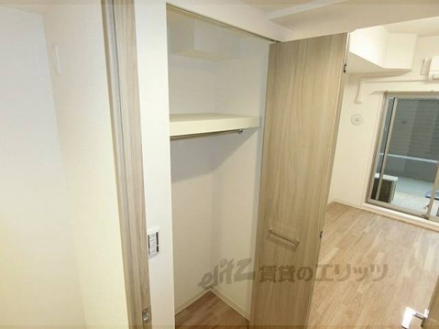 居室　クローゼット