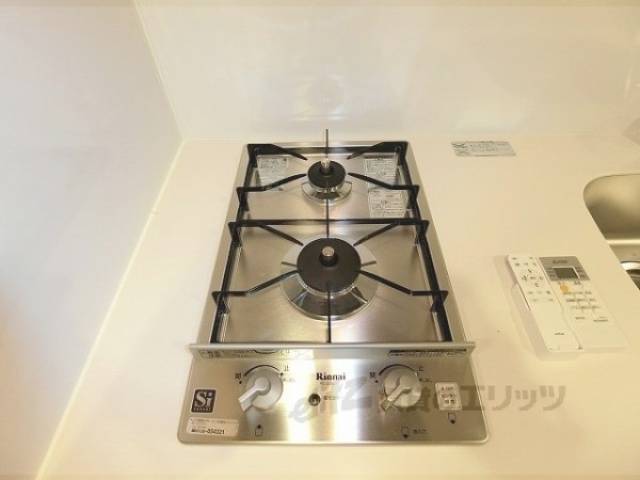 キッチン　コンロ