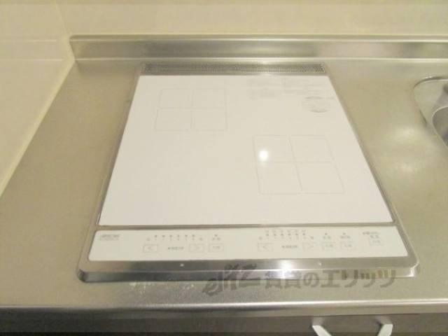 キッチン　コンロ