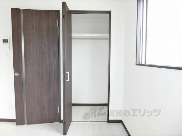 洋室　クローゼット