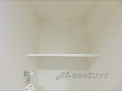 洗濯機置場　収納