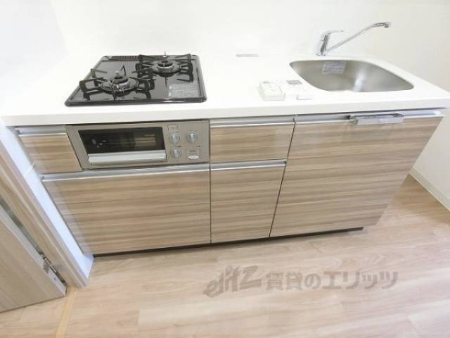 収納　キッチン台下