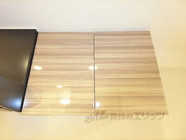 収納　キッチン台上