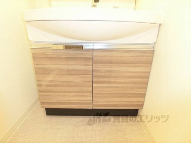 収納　洗面台下