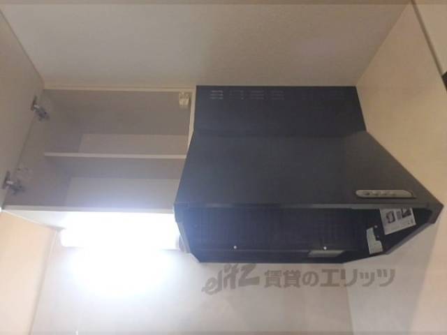 キッチン　上部収納