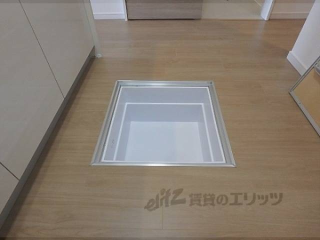 床下収納