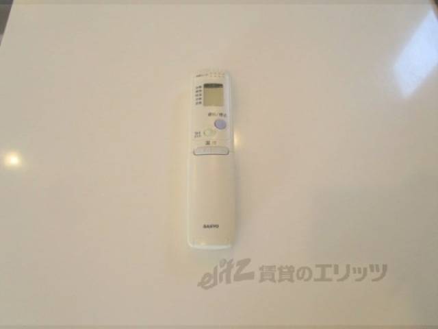 エアコン　リモコン