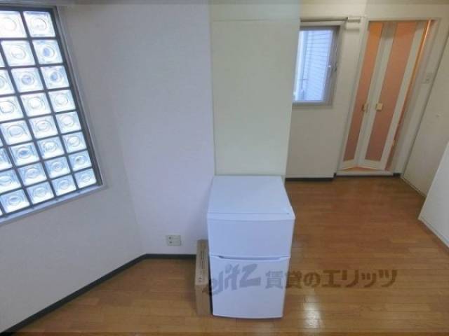 冷蔵庫置場