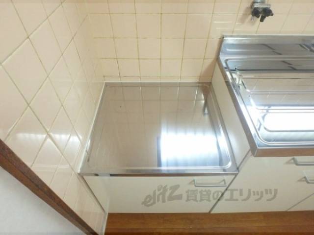 キッチン　コンロ置き場