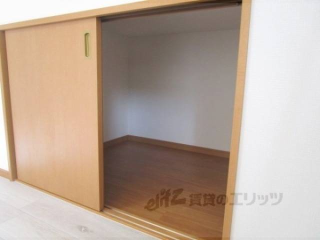収納　ロフト下