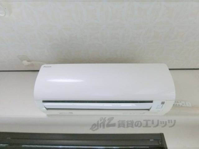 エアコン　リビング側