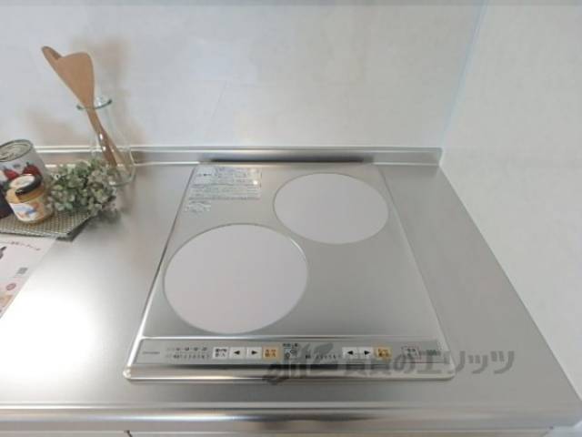 キッチン　コンロ