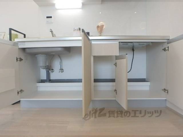 キッチン　収納