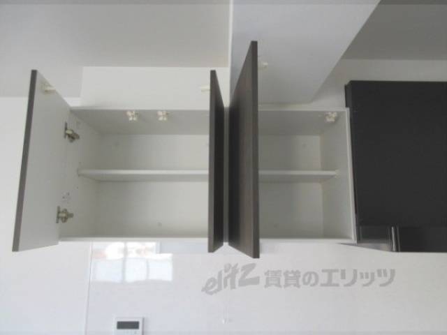 キッチン　収納