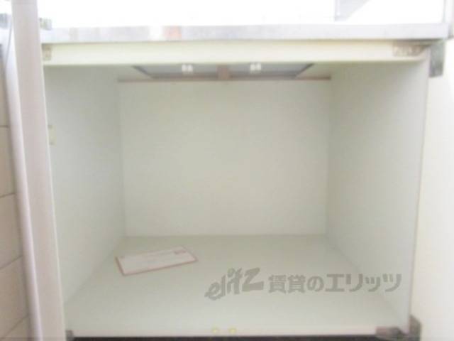 キッチン　収納