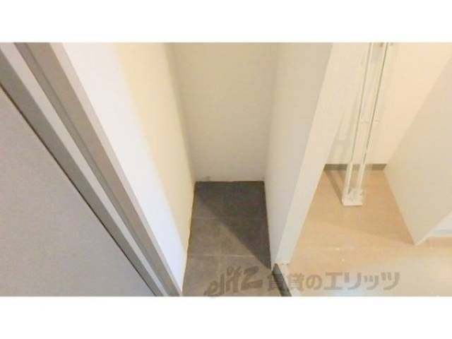 下駄箱　下駄箱置き場