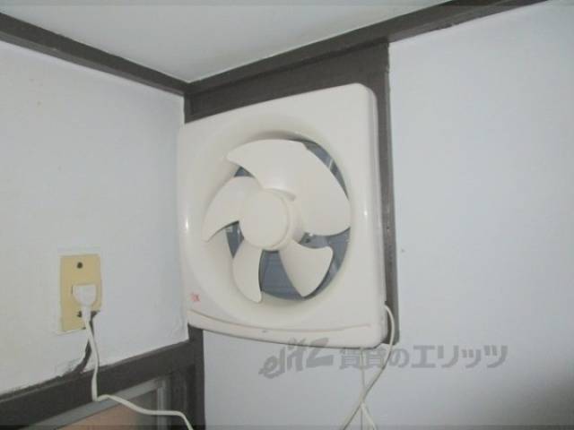 キッチン　換気扇