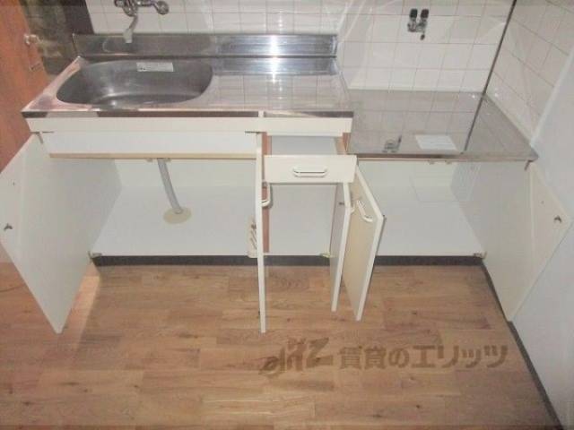 キッチン　収納