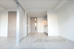 プレサンスロジェ京都西大路室内写真1