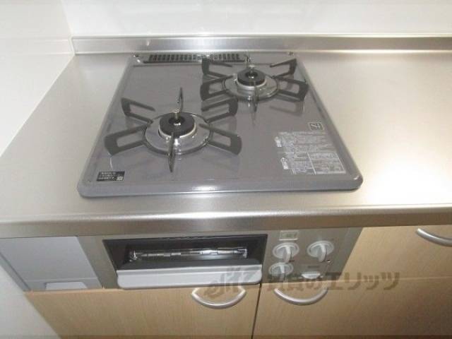 キッチン　コンロ