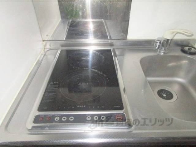 キッチン　コンロ