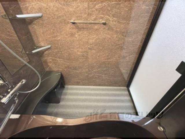 浴室内タオル掛け