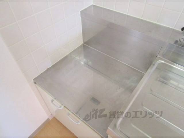 キッチン　ガスコンロ置き場