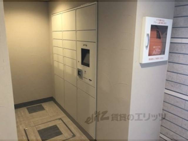 宅配ボックス