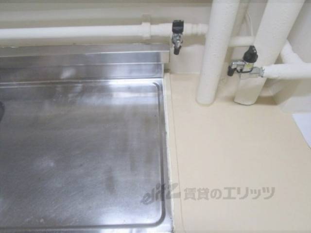 キッチン　コンロ置き場