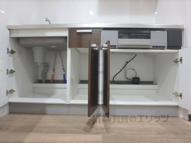 キッチン　収納