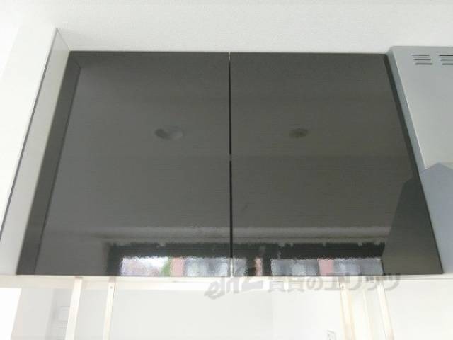 収納　キッチン上
