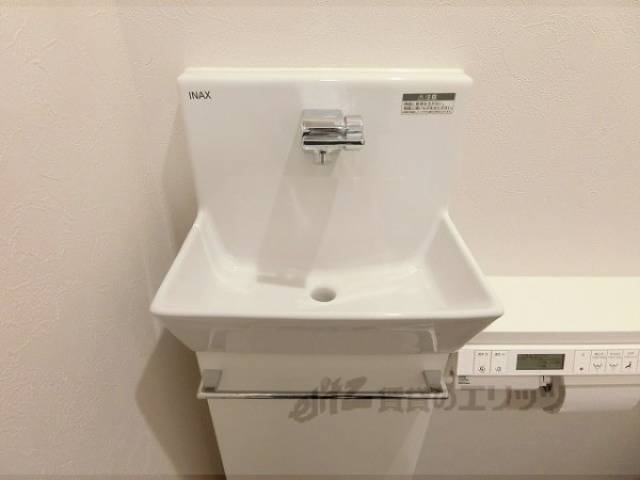 トイレ　手洗い場