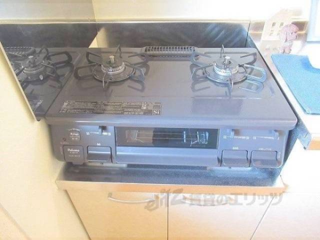 キッチン　コンロ