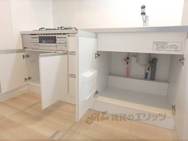 キッチン　下部収納