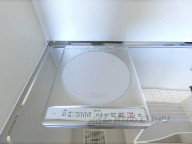 キッチン　コンロ