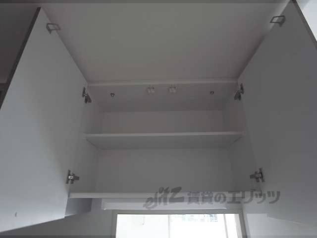 キッチン　キッチン上収納