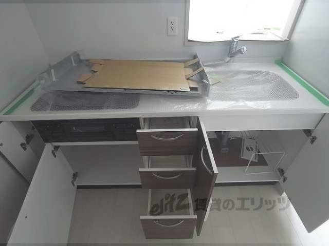 キッチン　キッチン下収納