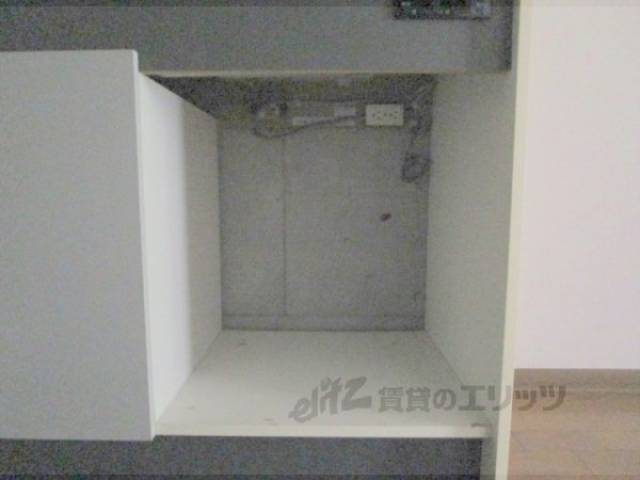 冷蔵庫置場