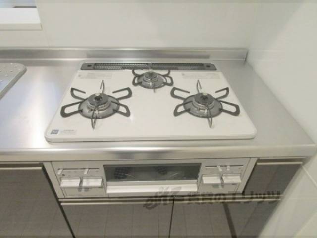 キッチン　コンロ